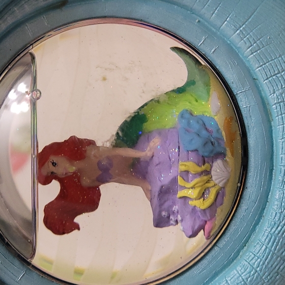 Vintage Disney Little Mermaid Snowglobe Light - Picture 4 of 7